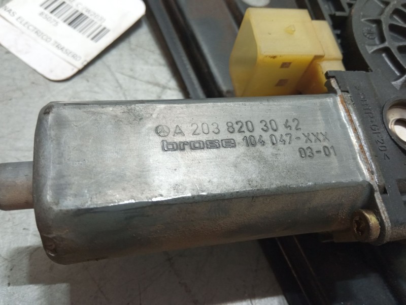 Recambio de elevalunas electrico trasero derecho para mercedes-benz clase c (w203) c 220 cdi (203.006) referencia OEM IAM A20382