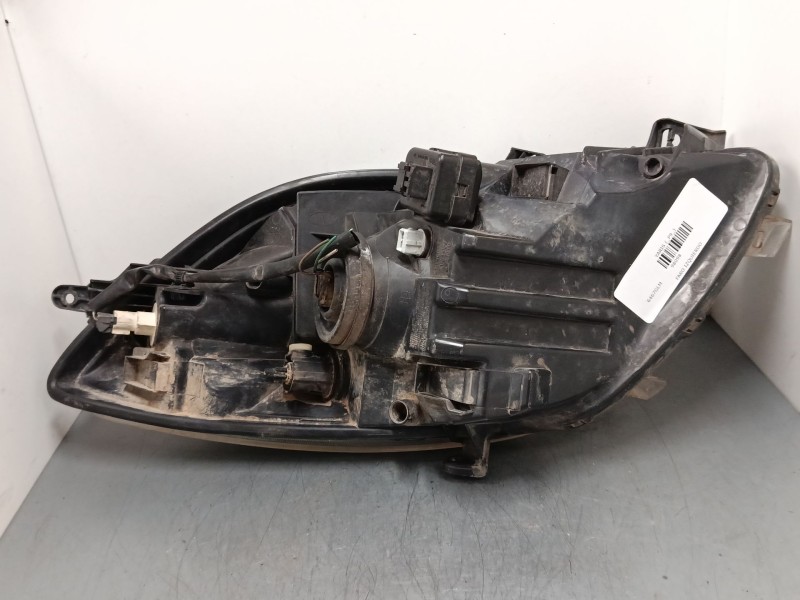 Recambio de faro izquierdo para toyota yaris (_p9_) 1.0 vvt-i (ksp90_) referencia OEM IAM 89900737  