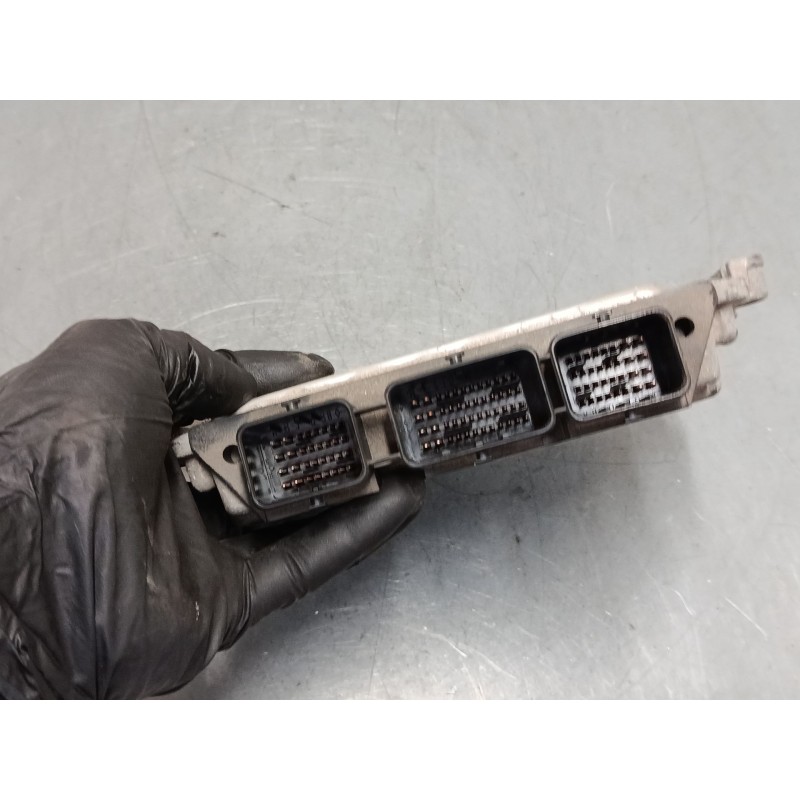 Recambio de centralita motor uce para peugeot 207/207+ (wa_, wc_) 1.6 hdi referencia OEM IAM 9664843780 9664843780 