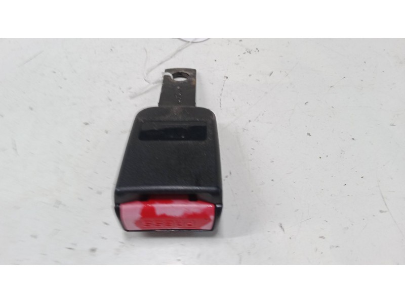 Recambio de anclaje cinturon trasero izquierdo para peugeot 1007 (km_) 1.4 hdi referencia OEM IAM   