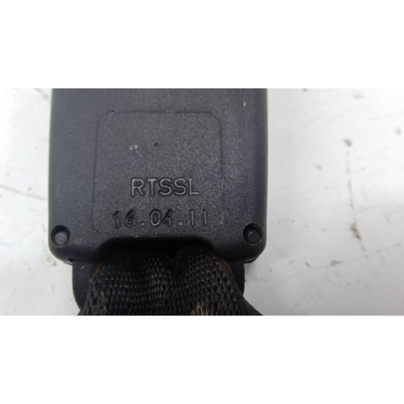 Recambio de anclaje cinturon trasero derecho para suzuki alto vii (gf, ha25_, ha35_) 1.0 (amf310) referencia OEM IAM   