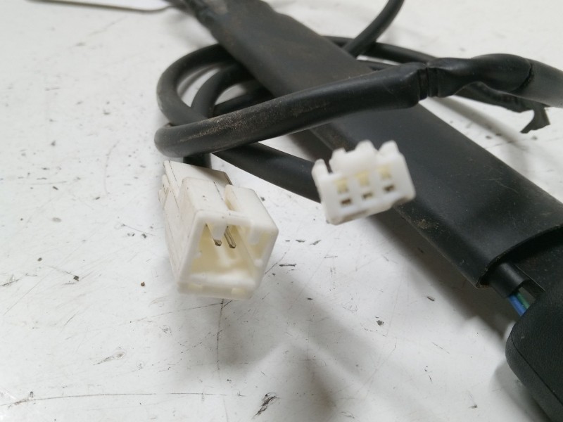 Recambio de anclaje cinturon delantero derecho para nissan x-trail ii (t31) 2.0 dci referencia OEM IAM   