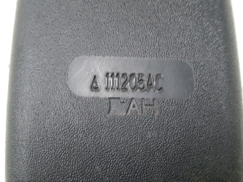 Recambio de anclaje cinturon delantero derecho para nissan x-trail ii (t31) 2.0 dci referencia OEM IAM   