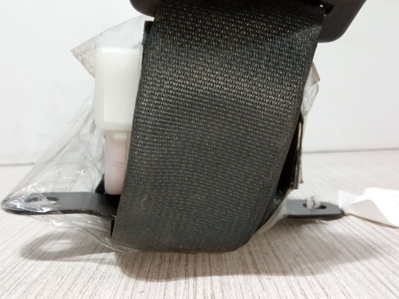 Recambio de cinturon seguridad trasero central para nissan almera ii (n16) 1.5 referencia OEM IAM   