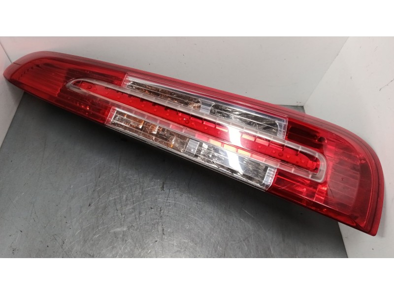 Recambio de piloto trasero derecho para ford focus c-max (dm2) 1.6 tdci referencia OEM IAM   