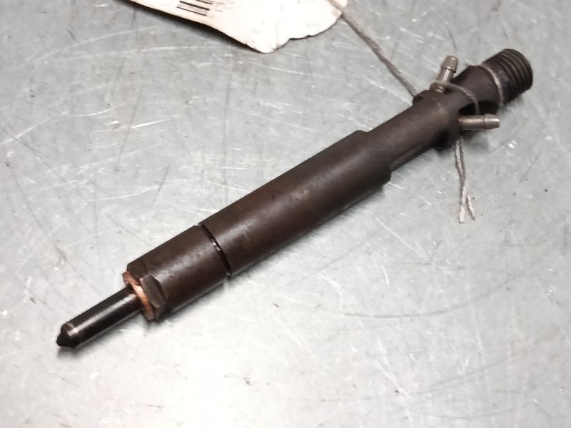 Recambio de inyector para ford tourneo connect 1.8 tdci /tddi /di referencia OEM IAM   