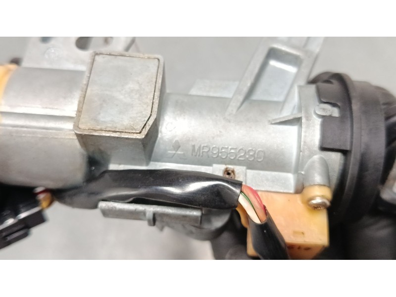 Recambio de clausor para smart forfour referencia OEM IAM 5WK45107 MR587813 