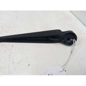 BRAZO LIMPIA DELANTERO IZQUIERDO 