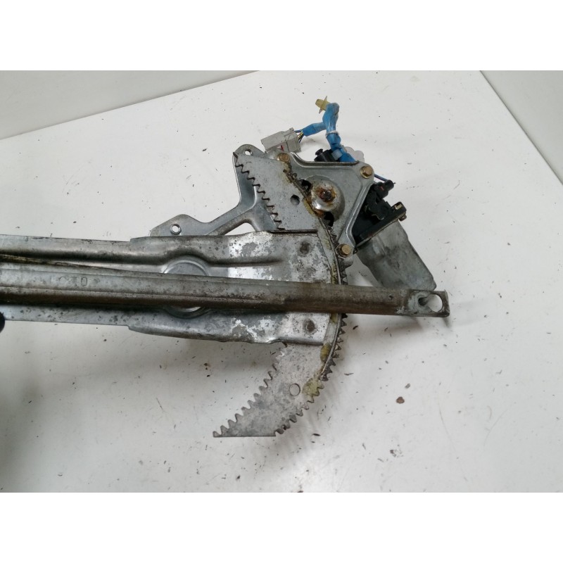 Recambio de elevalunas electrico izquierdo 3p para honda hr-v (gh_) 1.6 16v 4wd (gh2, gh4) referencia OEM IAM   