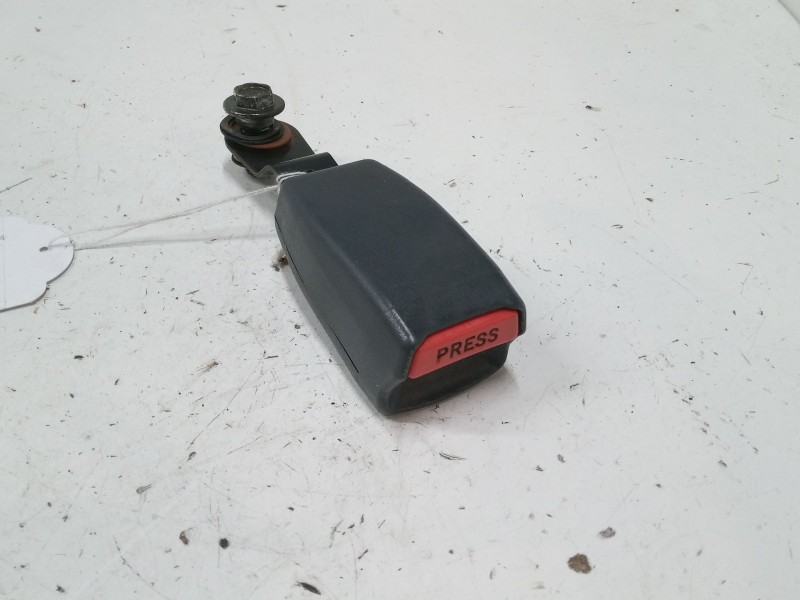 Recambio de anclaje cinturon delantero derecho para honda hr-v (gh_) 1.6 16v 4wd (gh2, gh4) referencia OEM IAM   