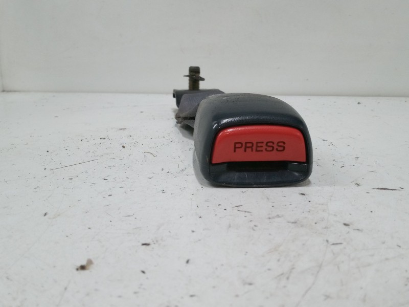 Recambio de anclaje cinturon trasero izquierdo para honda hr-v (gh_) 1.6 16v 4wd (gh2, gh4) referencia OEM IAM   