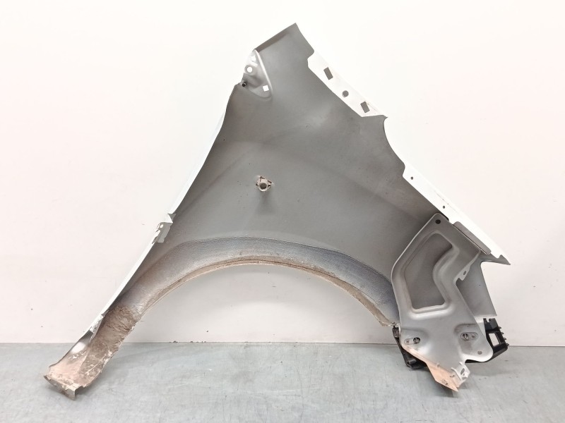 Recambio de aleta delantera izquierda para dacia dokker furgoneta/monovolumen 1.6 lpg referencia OEM IAM   