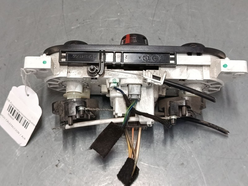 Recambio de mando calefaccion / a/a para dacia dokker furgoneta/monovolumen 1.6 lpg referencia OEM IAM 5P3743000  