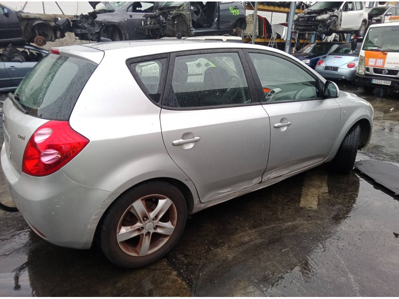 kia cee´d hatchback (ed) del año 2007
