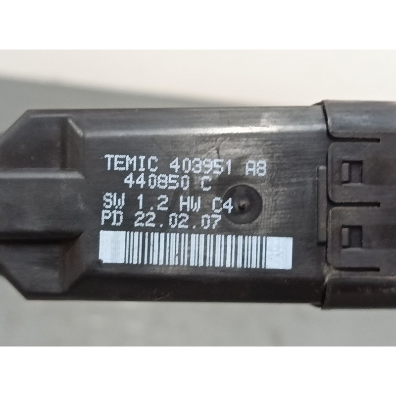 Recambio de motor elevaluna delantero derecho para kia cee´d hatchback (ed) 1.6 crdi 115 referencia OEM IAM 440850C 403951AB 