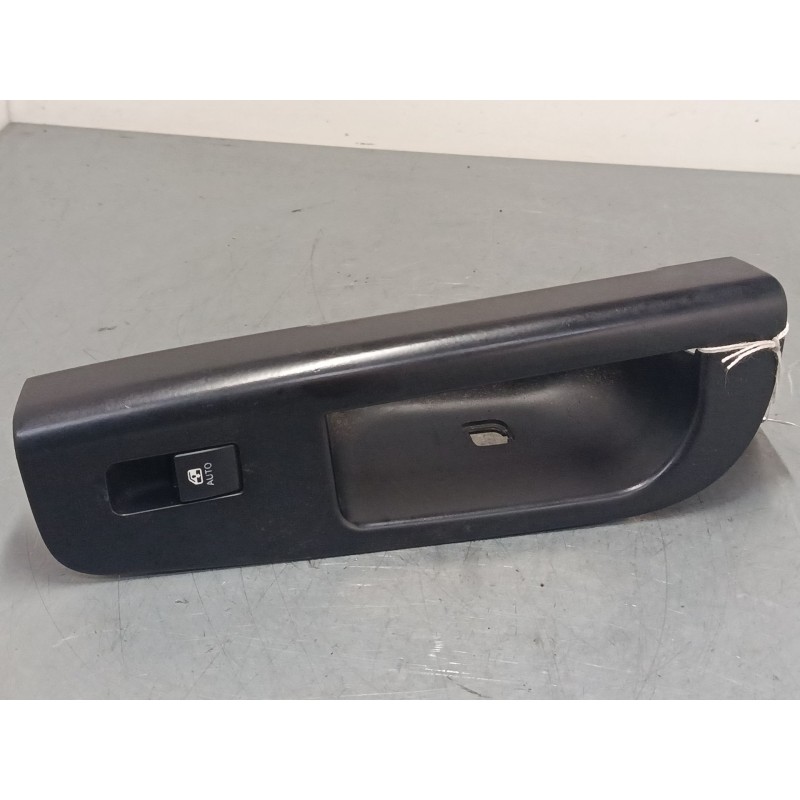 Recambio de mando elevalunas trasero izquierdo para kia cee´d hatchback (ed) 1.6 crdi 115 referencia OEM IAM 833511H000  
