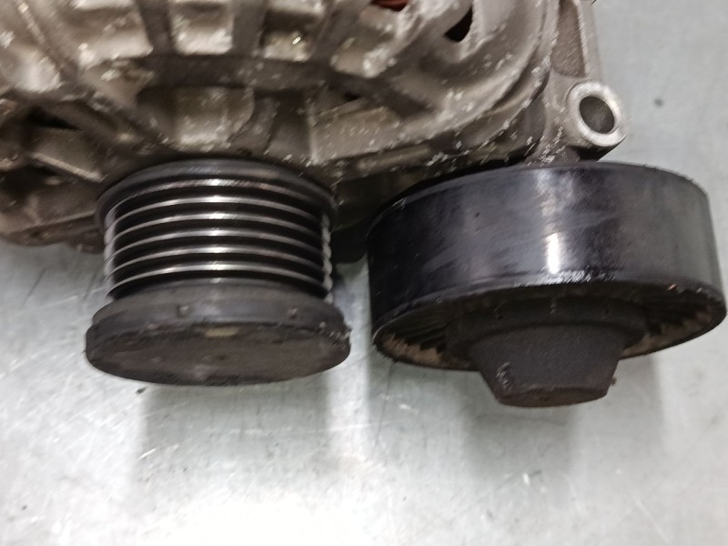 Recambio de alternador para bmw 7 (e65, e66, e67) 730 i, li referencia OEM IAM 7521178  