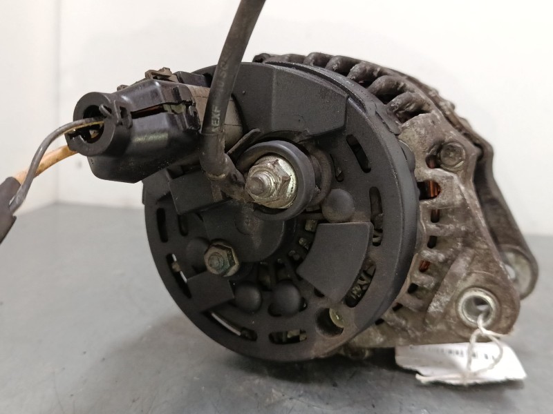 Recambio de alternador para hyundai getz (tb) 1.1 referencia OEM IAM 0124220008  