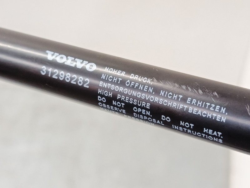 Recambio de amortiguadores capo para volvo v40 hatchback (525) d2 referencia OEM IAM   