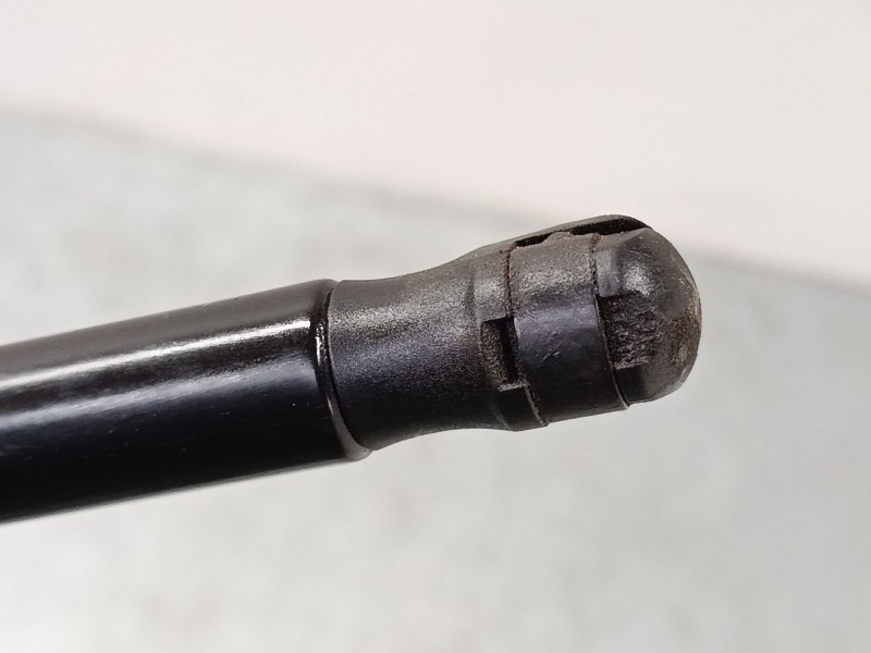 Recambio de amortiguadores capo para volvo v40 hatchback (525) d2 referencia OEM IAM   