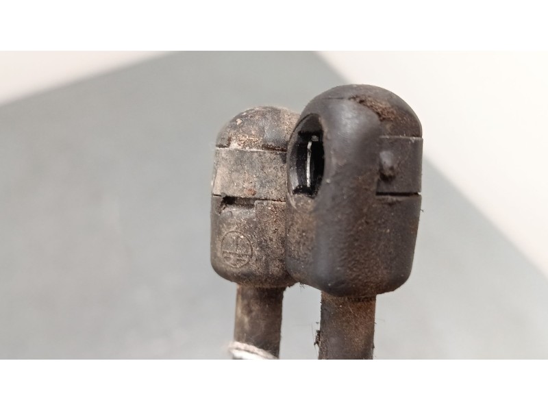 Recambio de amortiguadores capo para bmw x3 (e83) 2.0 sd referencia OEM IAM 720N  