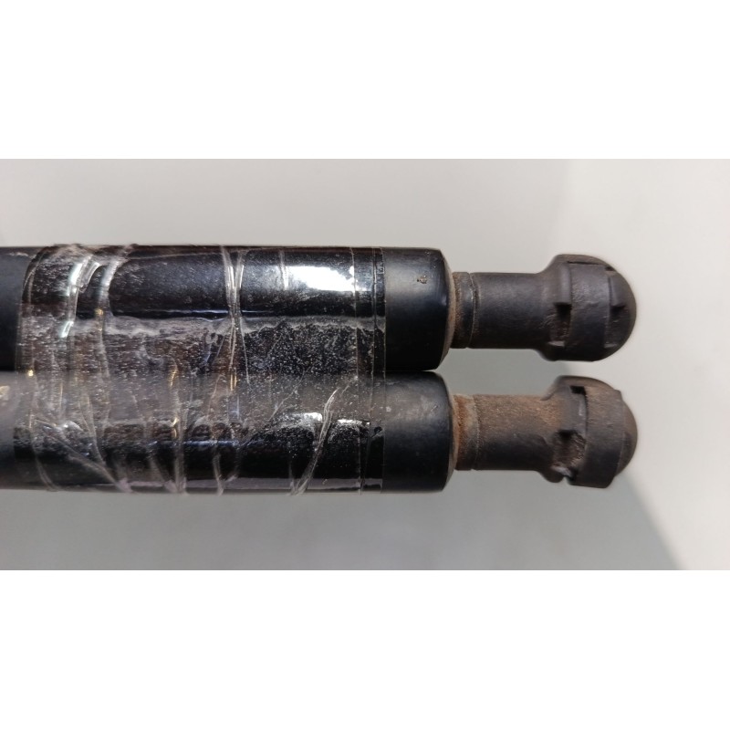 Recambio de amortiguadores malet/porton para bmw x3 (e83) 2.0 sd referencia OEM IAM 590N  