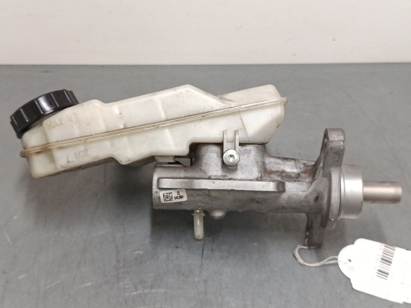 Recambio de bomba freno para volvo v40 hatchback (525) d2 referencia OEM IAM   