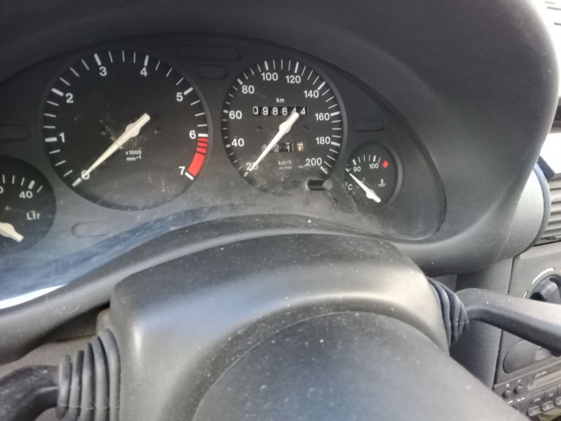 opel corsa b (s93) del año 1995