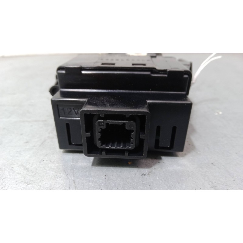 Recambio de boton freno mano para renault laguna iii grandtour (kt0/1) 1.5 dci (kt0a, kt0r, kt02) referencia OEM IAM 363210001R 