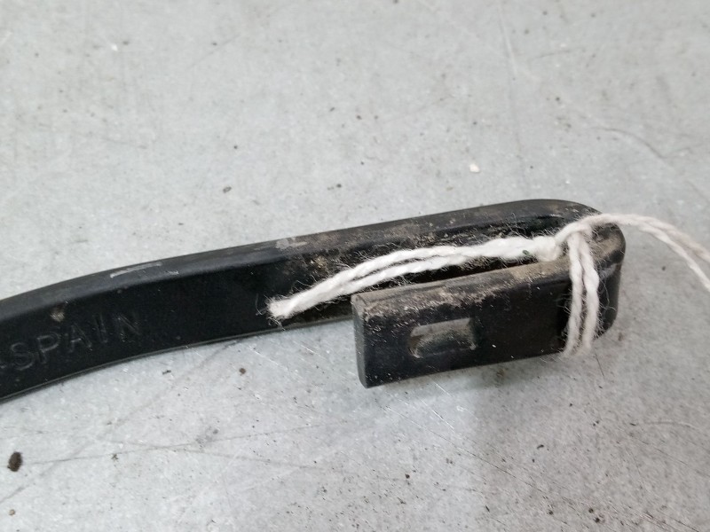 Recambio de brazo limpia trasero para seat ibiza iii (6l1) 1.4 16v referencia OEM IAM   