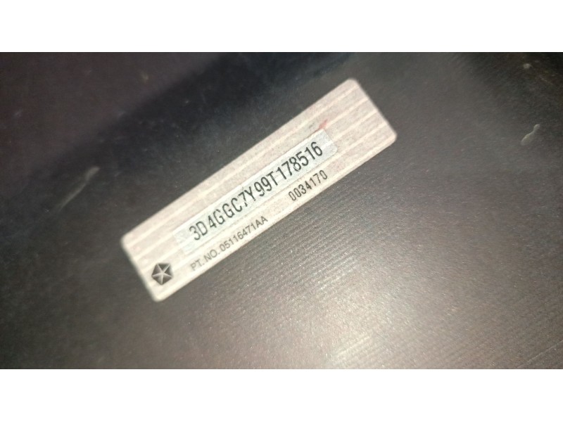 Recambio de paragolpes delantero para dodge journey 2.0 crd referencia OEM IAM   