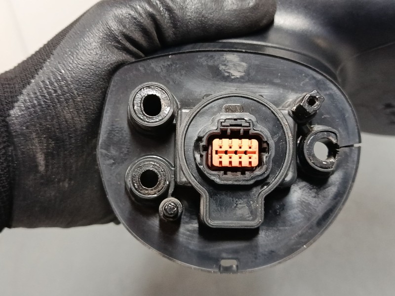 Recambio de retrovisor electrico derecho para kia rio iii (ub) 1.2 cvvt referencia OEM IAM   