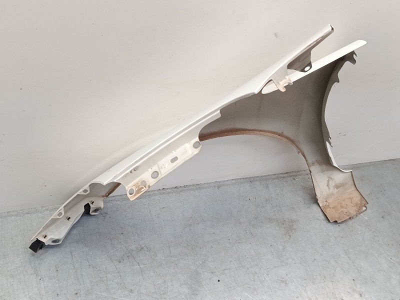 Recambio de aleta delantera derecha para kia rio iii (ub) 1.2 cvvt referencia OEM IAM   