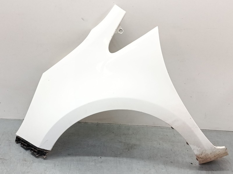 Recambio de aleta delantera izquierda para kia rio iii (ub) 1.2 cvvt referencia OEM IAM   