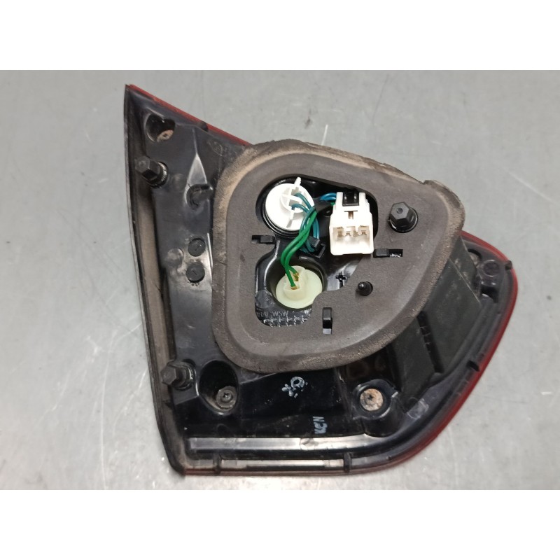 Recambio de piloto trasero porton derecho para kia rio iii (ub) 1.2 cvvt referencia OEM IAM 924041W2  