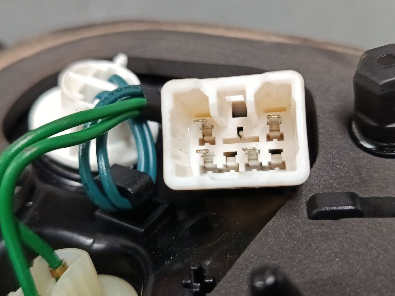 Recambio de piloto trasero porton derecho para kia rio iii (ub) 1.2 cvvt referencia OEM IAM 924041W2  