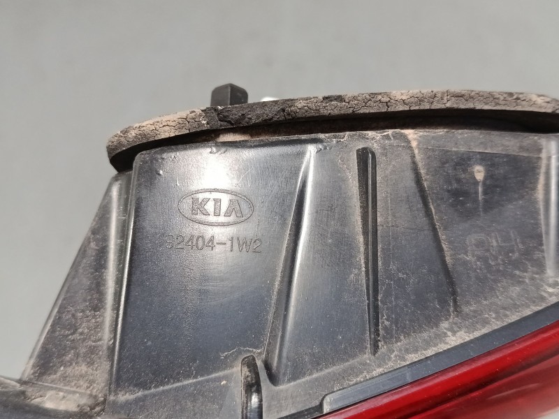 Recambio de piloto trasero porton derecho para kia rio iii (ub) 1.2 cvvt referencia OEM IAM 924041W2  