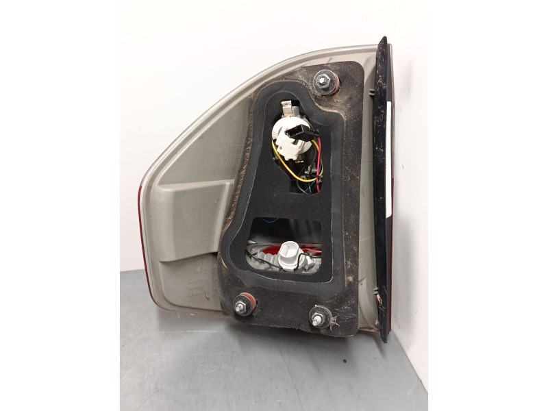 Recambio de piloto trasero derecho para bmw x3 (e83) 2.0 sd referencia OEM IAM PBW7162210  