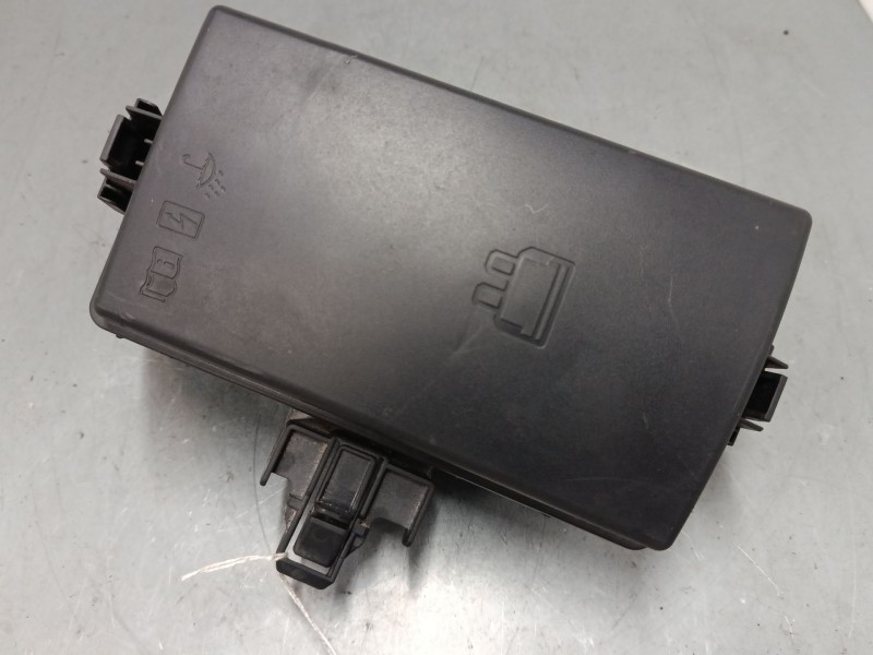 Recambio de caja reles / fusibles para volkswagen tiguan (ad1, ax1) 2.0 tdi referencia OEM IAM 5Q0907361G  