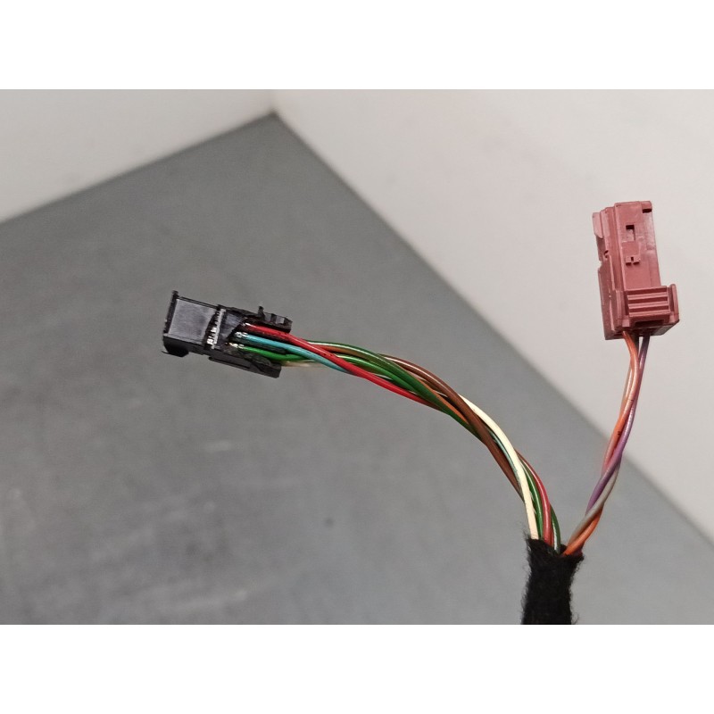 Recambio de retrovisor electrico izquierdo para peugeot 3008 i monospace (0u_) 1.6 bluehdi 120 referencia OEM IAM 0208199  