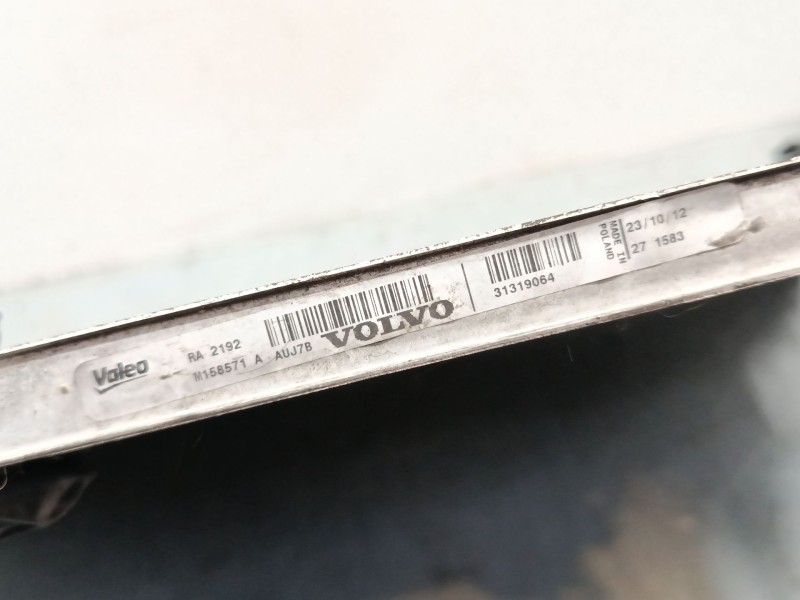 Recambio de radiador agua para volvo v40 hatchback (525) d2 referencia OEM IAM M158571A 31319064 