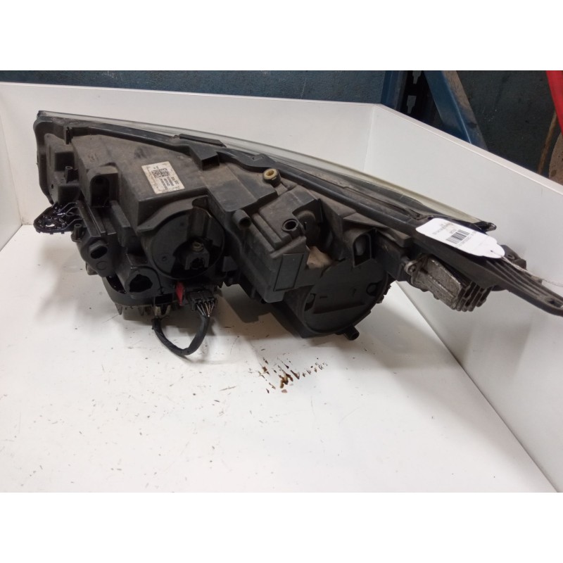 Recambio de faro derecho led para opel crossland x / crossland (p17, p2qo) 1.2 (75) referencia OEM IAM 39153432  