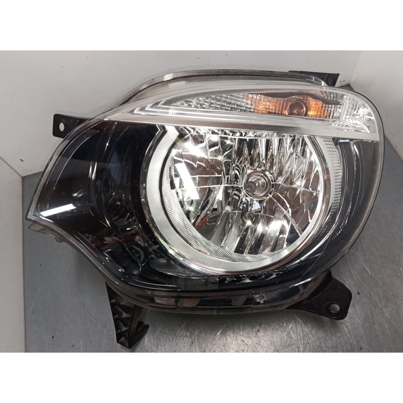 Recambio de faro izquierdo para renault twingo iii (bcm_, bca_) 0.9 tce 90 lpg (bcmd) referencia OEM IAM 260608792R  
