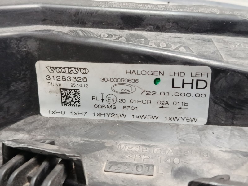 Recambio de faro izquierdo para volvo v40 hatchback (525) d2 referencia OEM IAM 31283326  