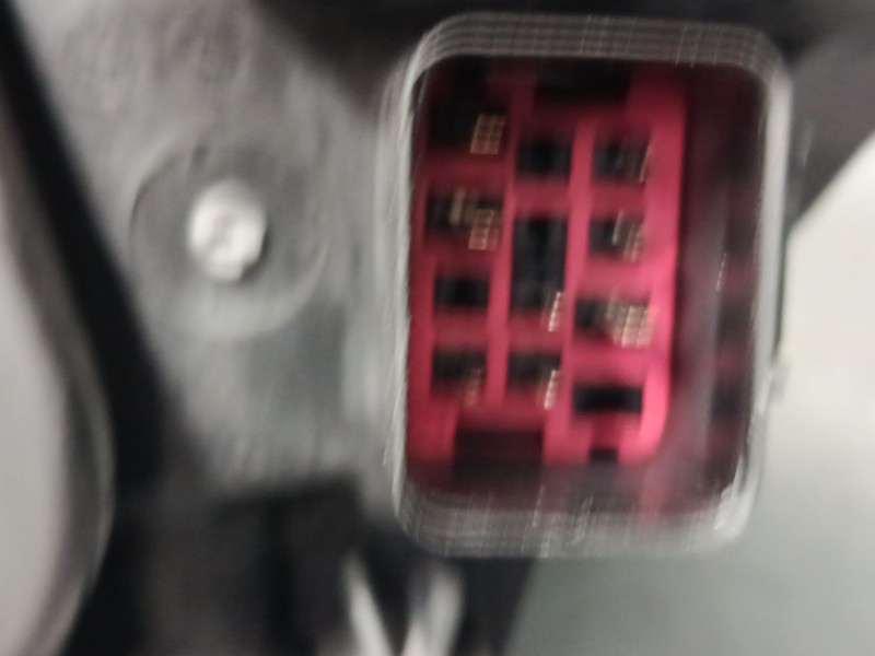 Recambio de faro derecho para volvo v40 hatchback (525) d2 referencia OEM IAM 31283327  