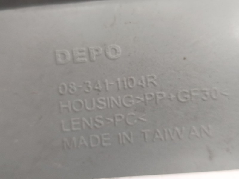 Recambio de faro derecho para volkswagen new beetle descapotable (1y7) 1.4 referencia OEM IAM 083411104R  