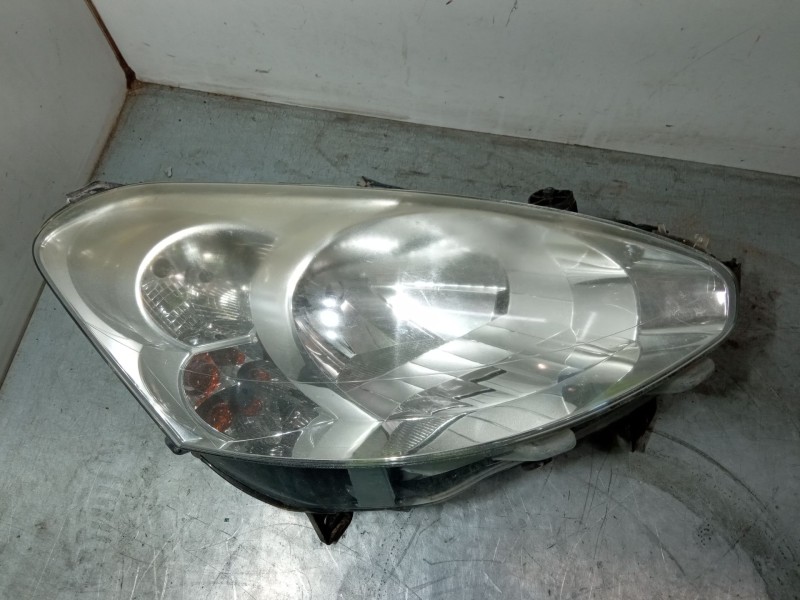 Recambio de faro derecho para peugeot partner tepee 1.6 hdi 90 referencia OEM IAM   