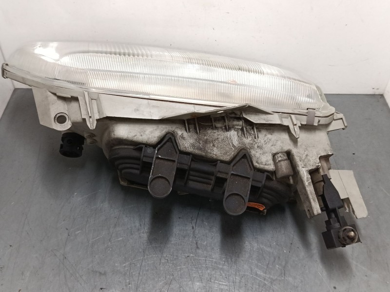 Recambio de faro derecho para renault espace iii (je0_) 3.0 v6 24v (je0g, je0r) referencia OEM IAM   