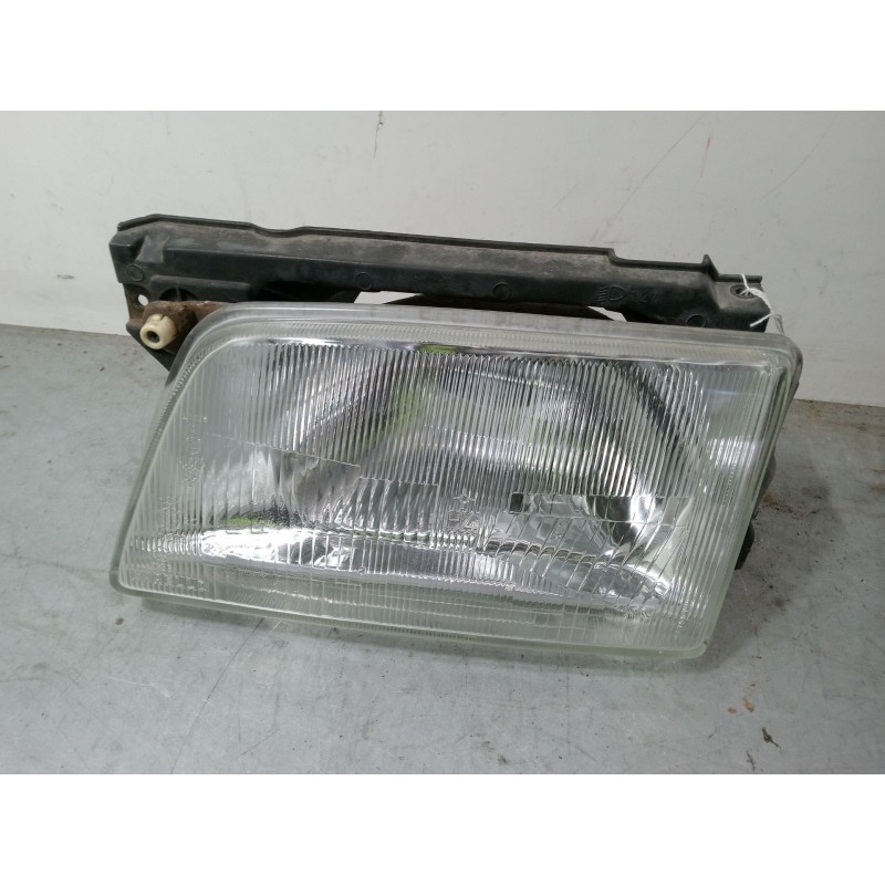 Recambio de faro izquierdo para opel kadett e hatchback (t85) 1.8 i (c08, c48, d08, d48) referencia OEM IAM 90181006  