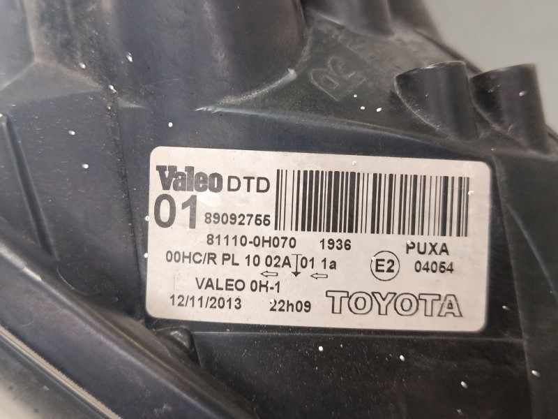 Recambio de faro derecho para toyota aygo (_b1_) 1.0 (kgb10_) referencia OEM IAM 811100H070  